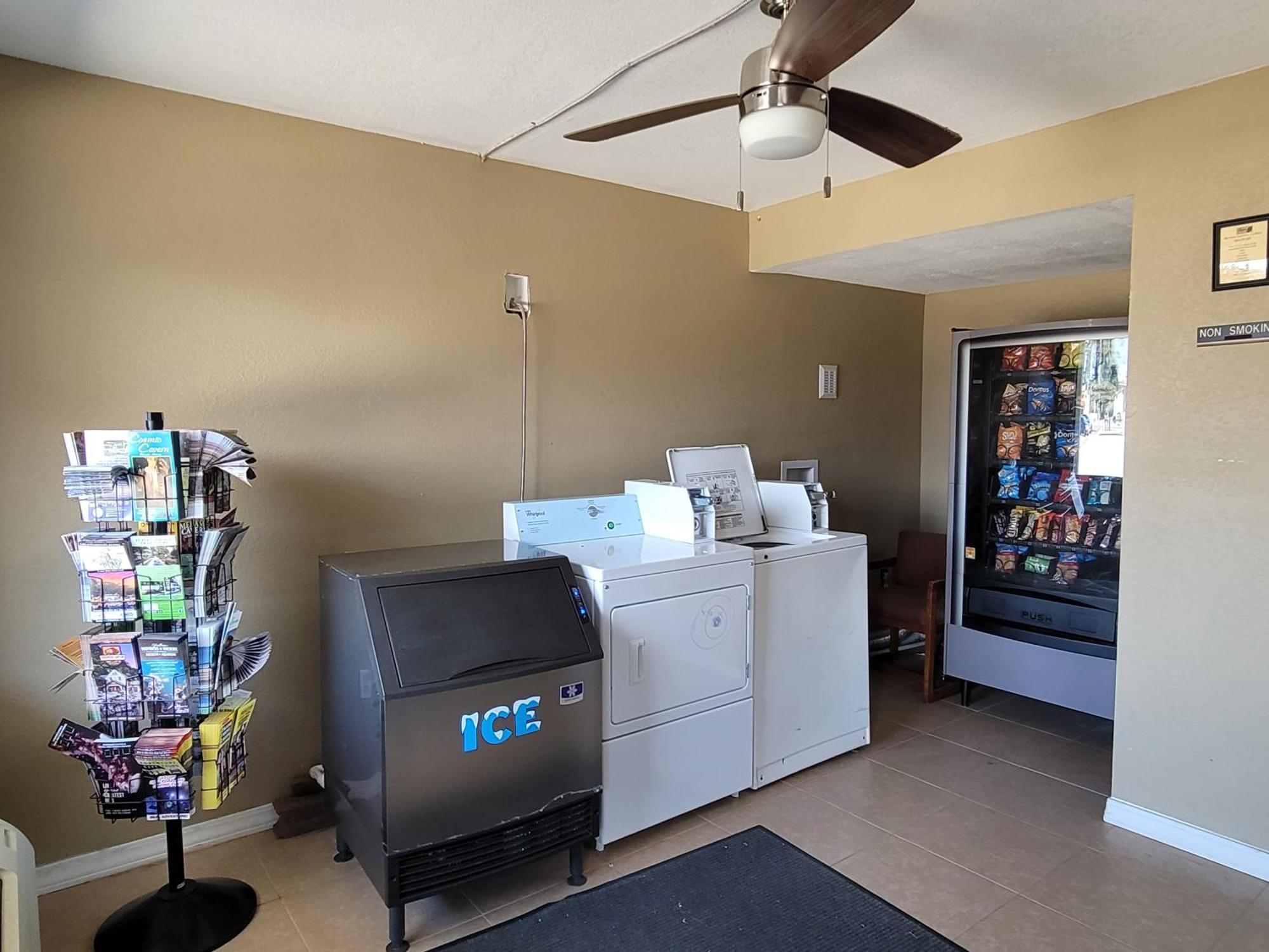 Super 8 By Wyndham Arkadelphia Caddo Valley Area Zewnętrze zdjęcie