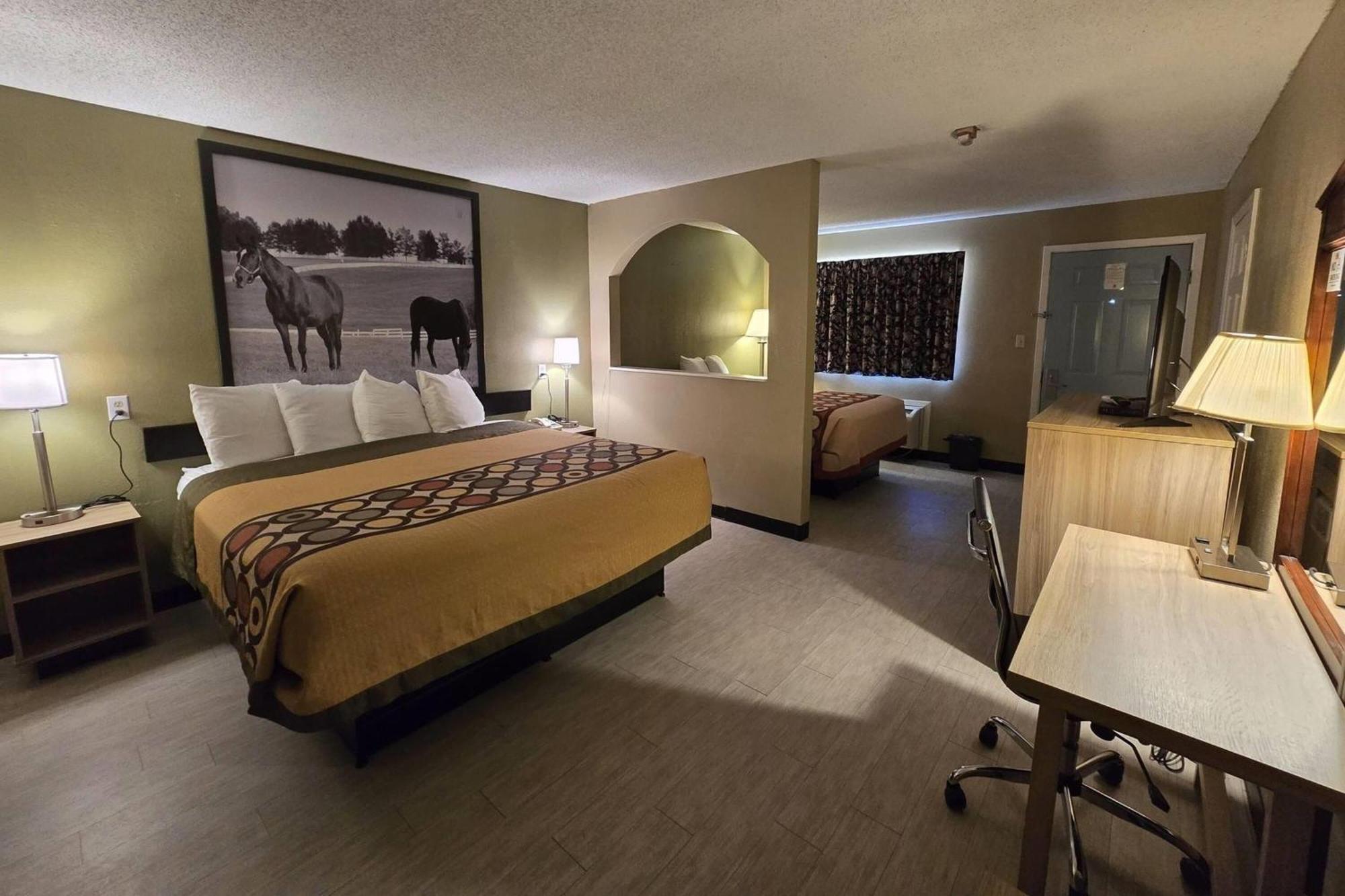 Super 8 By Wyndham Arkadelphia Caddo Valley Area Zewnętrze zdjęcie